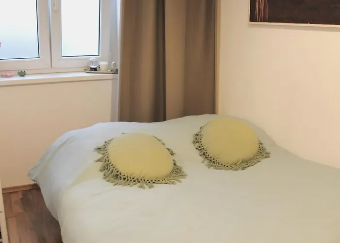 Apartman 57 Nearby Trainstation Meidling Bécs
